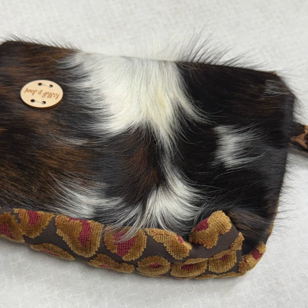 Elegant Brown and White Cosmetic Bag